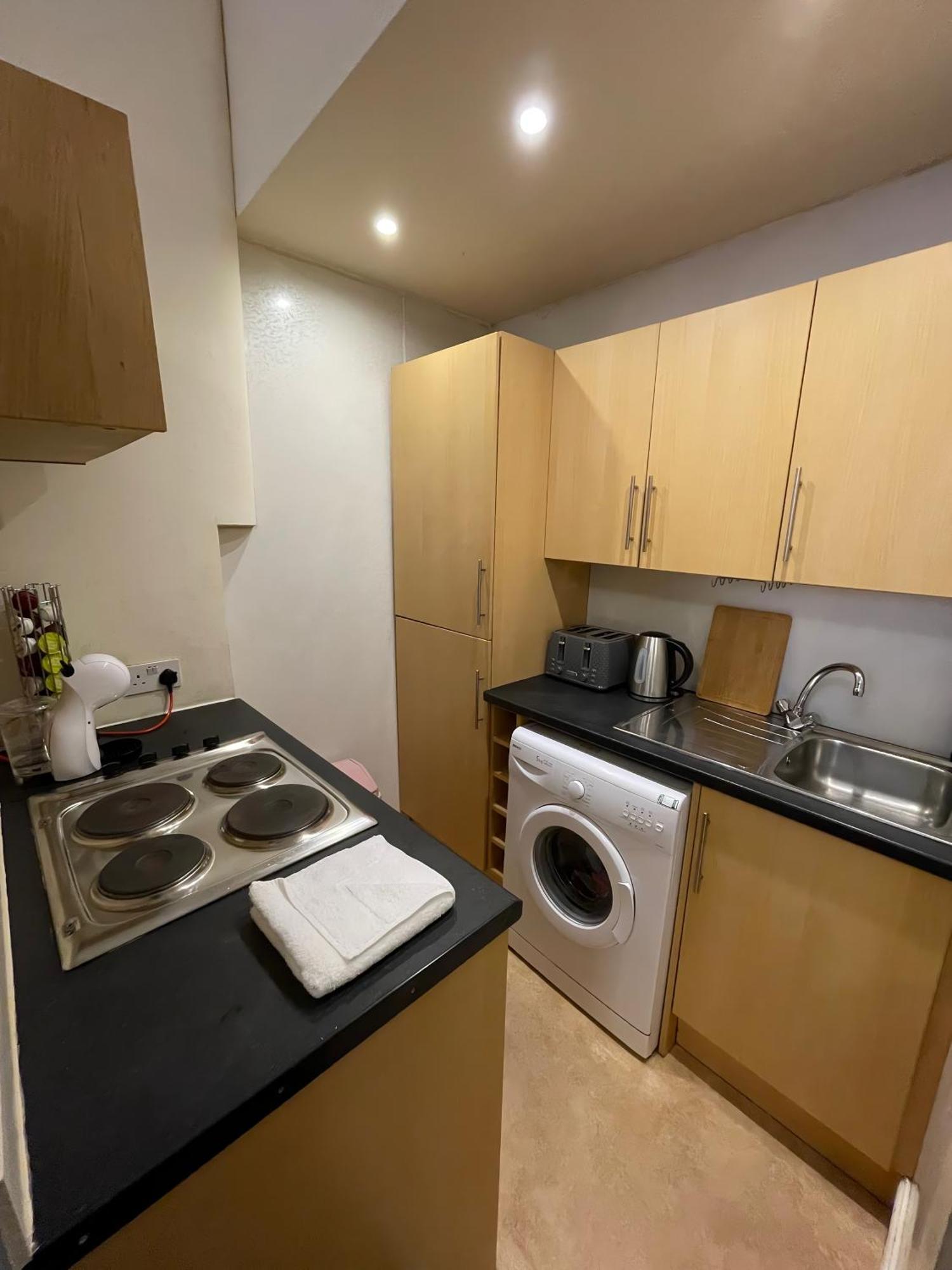 Comfy 2 Bedroom Flat Near Edinburgh City Center Esterno foto